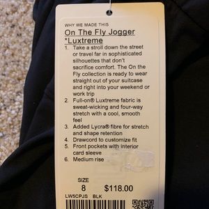 NWT On the Fly jogger
